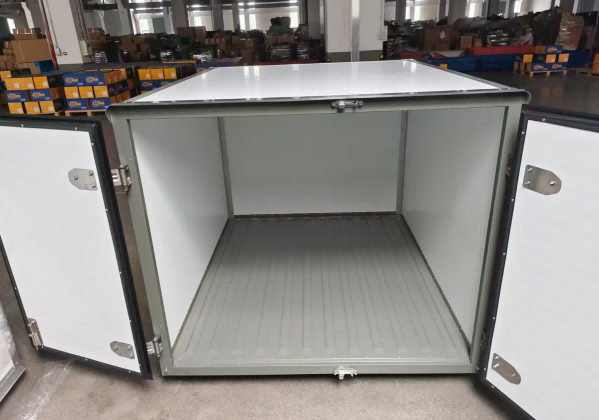 အဆင့်ဆင့်လမ်းညွှန်- Wholechaintech Universal Cargo Box ကို ဘယ်လိုစုဝေးမလဲ။